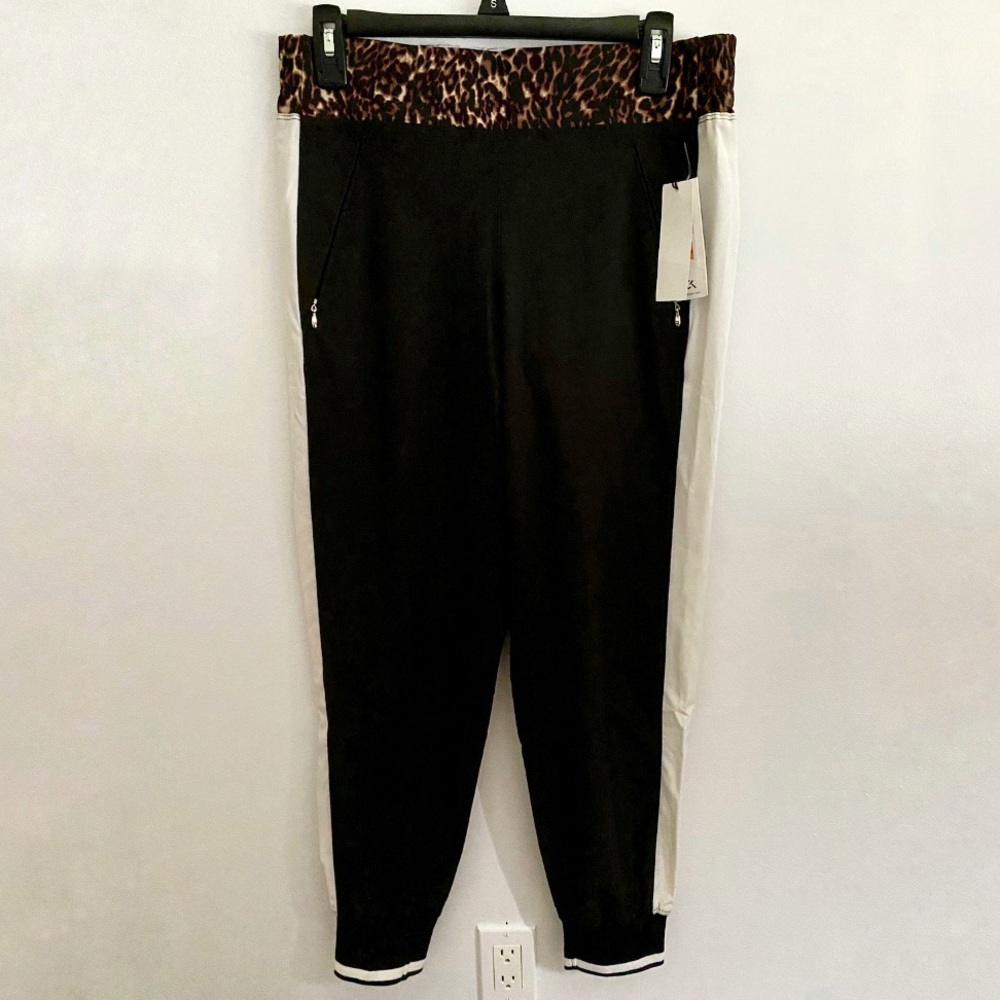 Calvin Klein performance colorblocked jogger - Picture 2 of 4